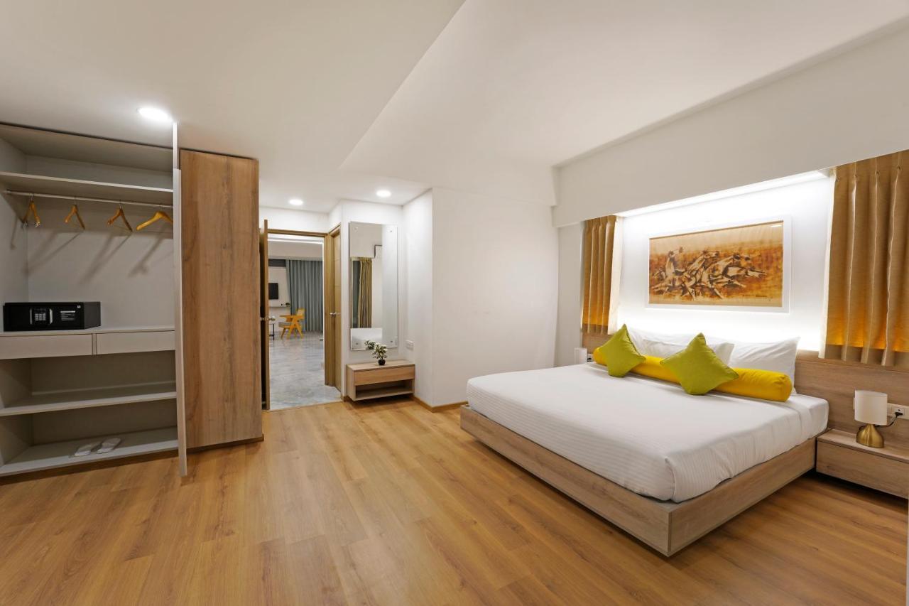 Nest By Rivido Apart Hotel, Bannerghatta Road Бенґалуру Екстер'єр фото